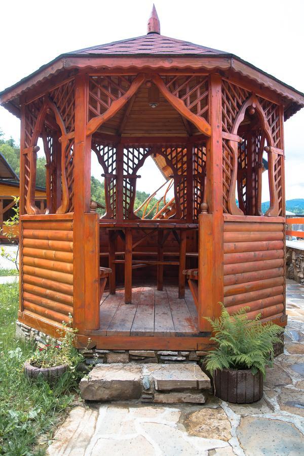 Gasthaus Kabanova Gora Bukowel Exterior foto